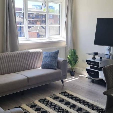 Stylish & Cozy 2-Bedroom Flat In Hoxton & Shoreditch Londra Esterno foto