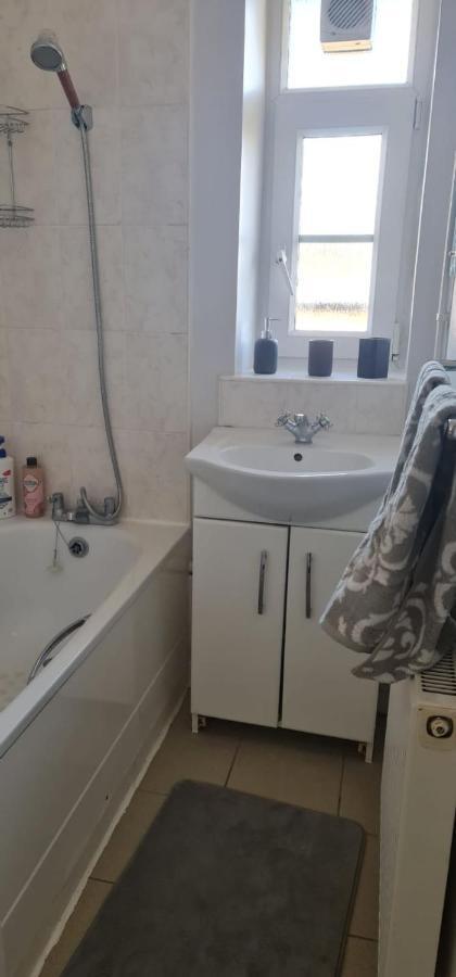 Stylish & Cozy 2-Bedroom Flat In Hoxton & Shoreditch Londra Esterno foto
